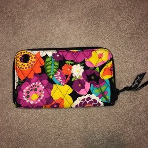 Vera Bradley wallet